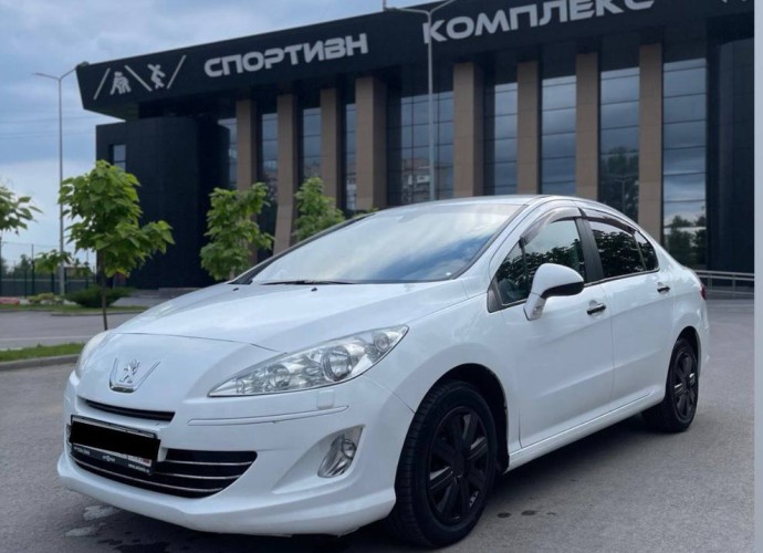 Peugeot 408, 2013